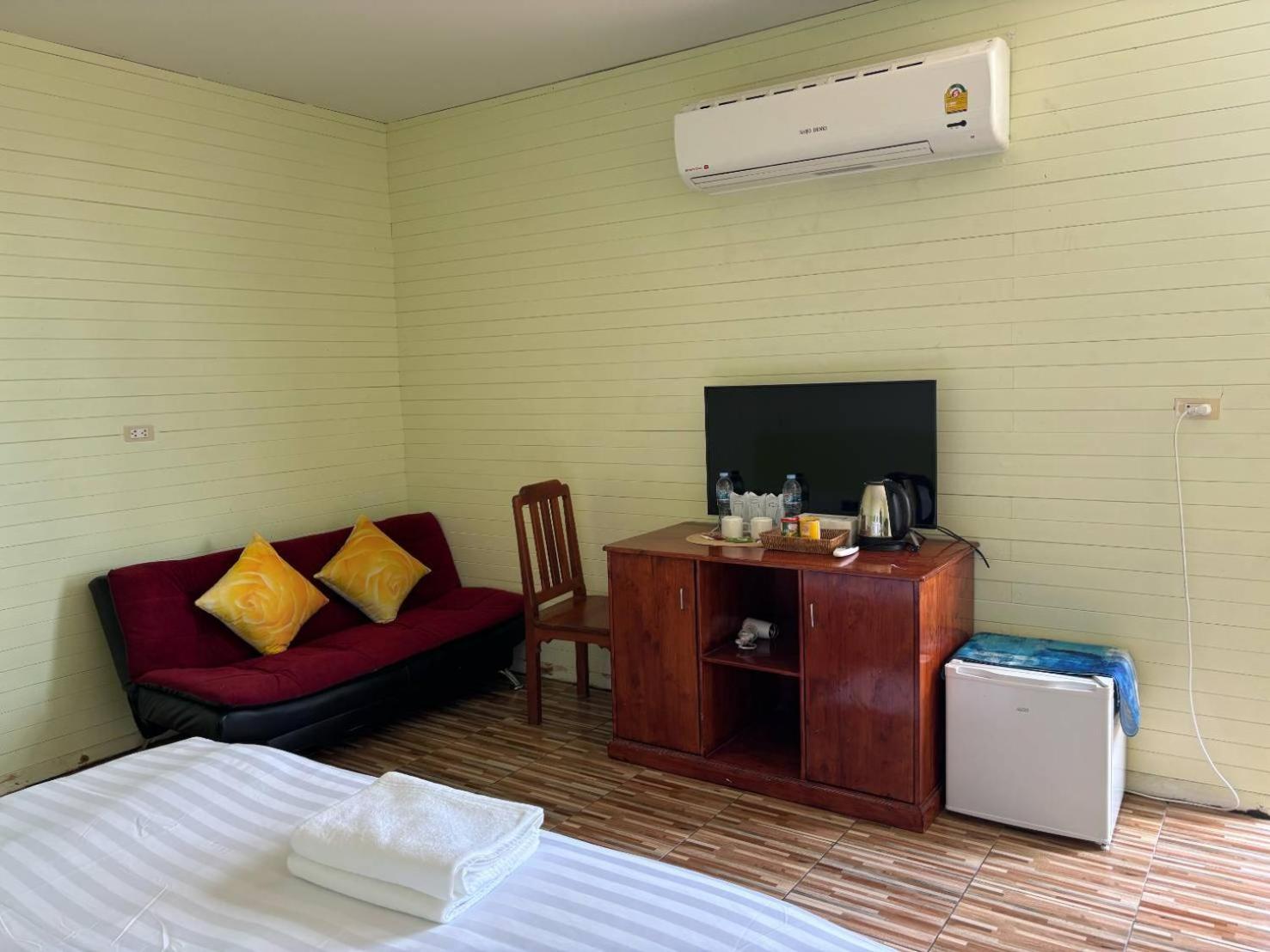 Hotel Rung Phangan Baan Tai Habitación foto